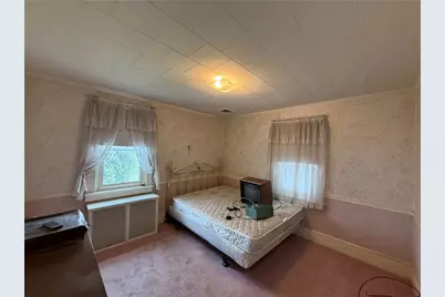 808 Meadow Ave, Charleroi Boro, PA 15022 - Photo 15