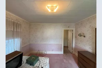808 Meadow Ave, Charleroi Boro, PA 15022 - Photo 17