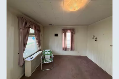 808 Meadow Ave, Charleroi Boro, PA 15022 - Photo 5