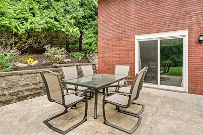 336 Maple Rd, Pittsburgh, PA 15239 - Photo 25