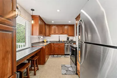 336 Maple Rd, Pittsburgh, PA 15239 - Photo 11