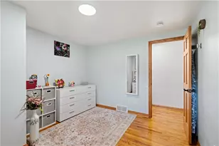 336 Maple Rd, Pittsburgh, PA 15239 - Photo 13