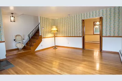880 E Hill Drive, New Kensington, PA 15068 - Photo 9