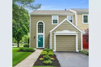 2 Greenwich Ct, Oakmont, PA 15139 - Photo 1