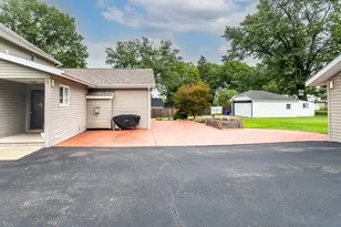 335 Derrick Ave, South Union Township, PA 15401 - Photo 37