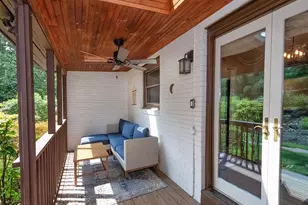 691 Shady Dr E, Pittsburgh, PA 15228 - Photo 15