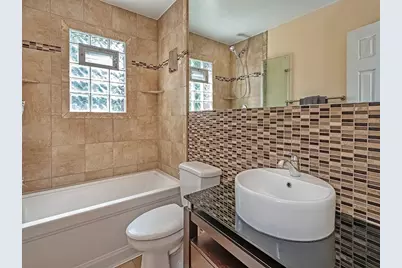 691 Shady Dr East, Pittsburgh, PA 15228 - Photo 19