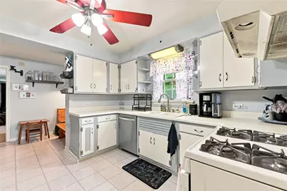 314 Crest Ave, Charleroi Boro, PA 15022 - Photo 5
