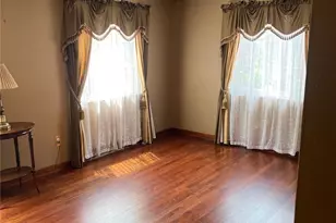 537 Haverhill Rd, Baldwin Twp, PA 15228 - Photo 11