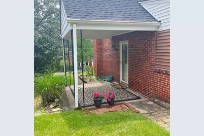 537 Haverhill Rd, Baldwin Twp, PA 15228 - Photo 3