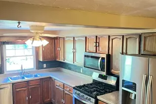 537 Haverhill Rd, Baldwin Twp, PA 15228 - Photo 11