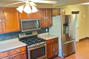 537 Haverhill Rd, Baldwin Twp, PA 15228 - Photo 13