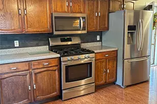 537 Haverhill Rd, Baldwin Twp, PA 15228 - Photo 13
