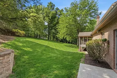 210 Reichold Rd, Pittsburgh, PA 15090 - Photo 41