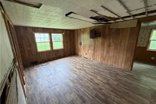 45 Vellesig Rd, Shelocta, PA 15774 - Photo 13