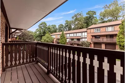 350 Woodbridge Dr, Ross Twp, PA 15237 - Photo 3
