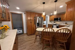 33 Ashland Way, Allegheny Township, PA 15690 - Photo 3