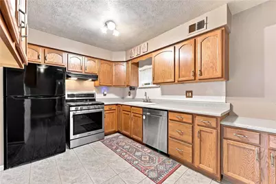 331 Clavale Dr, North Versailles, PA 15137 - Photo 5