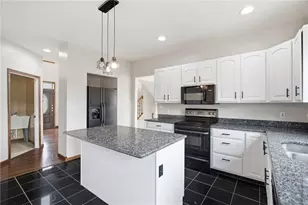 1019 Kimberly Dr, South Union Township, PA 15401 - Photo 15