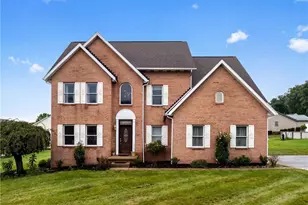 1019 Kimberly Dr, South Union Township, PA 15401 - Photo 3