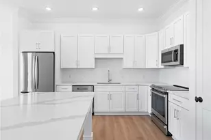 1 1st St, Oakmont, PA 15139 - Photo 9