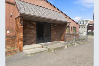 2417 E Carson St, Pittsburgh, PA 15203 - Photo 3