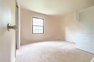 454 Country View Ct, Pittsburgh, PA 15205 - Photo 13