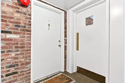 950 Margarite Drive #J, Scott Township, PA 15216 - Photo 5