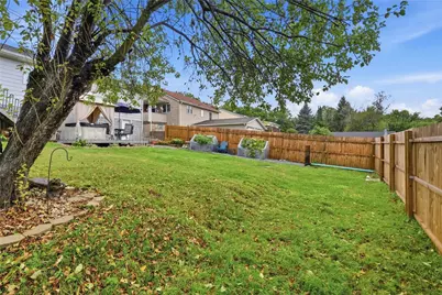 725 Broad Street, Mount Pleasant Township, PA 15666 - Photo 21