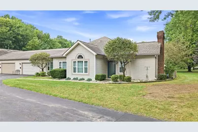 57 Stone Ridge Blvd, Hermitage, PA 16148 - Photo 1