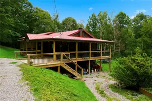 1393 Mateer Rd, Wayne Township, PA 16222 - Photo 1