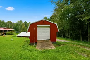 1393 Mateer Rd, Wayne Township, PA 16222 - Photo 35