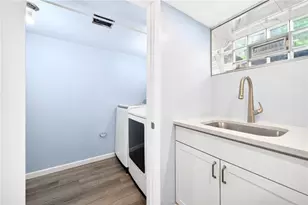 4800 Roberta Dr, Pittsburgh, PA 15236 - Photo 19