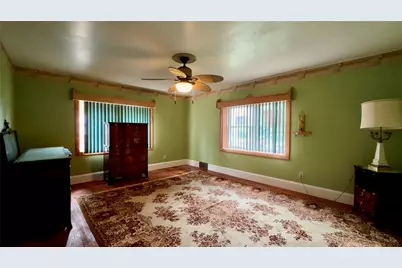 490 5th Avenue, New Kensington, PA 15068 - Photo 9
