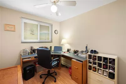 654 Perrilyn St, Pittsburgh, PA 15226 - Photo 15