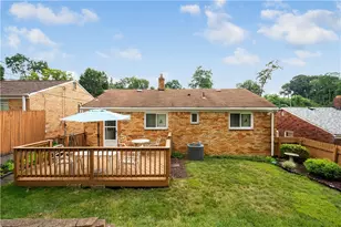 654 Perrilyn St, Pittsburgh, PA 15226 - Photo 25