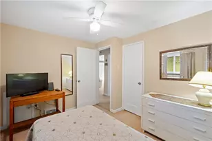 654 Perrilyn St, Pittsburgh, PA 15226 - Photo 13