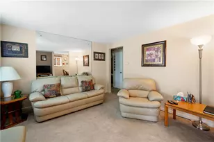 654 Perrilyn St, Pittsburgh, PA 15226 - Photo 3