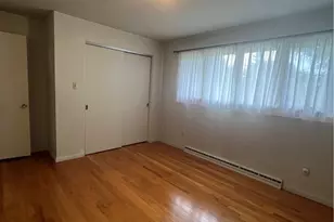 327 Holyoke Rd, Center Township, PA 16001 - Photo 23