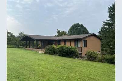 327 Holyoke Rd, Center Township, PA 16001 - Photo 39