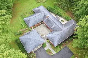 801 Koonce Rd, Hermitage, PA 16148 - Photo 1