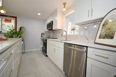 143 Anita Ave, Pittsburgh, PA 15217 - Photo 11