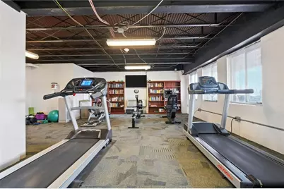 128 N Craig St #902, Pittsburgh, PA 15213 - Photo 35