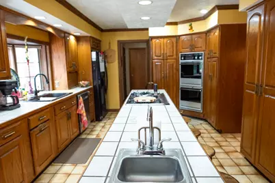 856 Walnut Drive, Ellwood City, PA 16117 - Photo 23