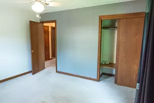 856 Walnut Dr, Ellwood City, PA 16117 - Photo 29