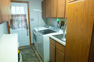 856 Walnut Dr, Ellwood City, PA 16117 - Photo 19
