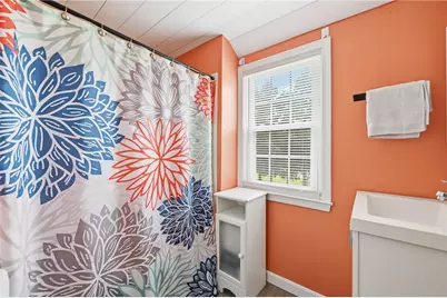 891 Bon Air Dr, Sharon, PA 16146 - Photo 31