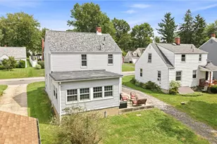 891 Bon Air Dr, Sharon, PA 16146 - Photo 7
