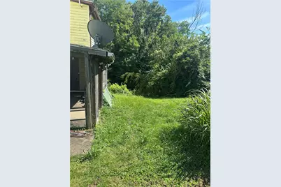 10 Step St, East Bethlehem, PA 15348 - Photo 5