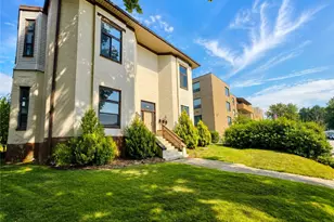 735 N Highland, Pittsburgh, PA 15206 - Photo 3